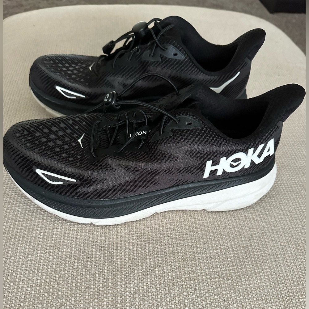 HOKA Women's Clifton 9 Running Shoes